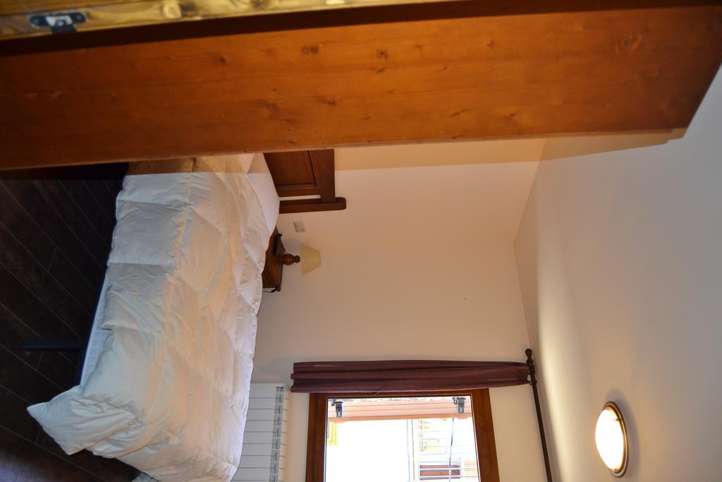 Hostal La Muntanya Castellar De N'Hug Phòng bức ảnh