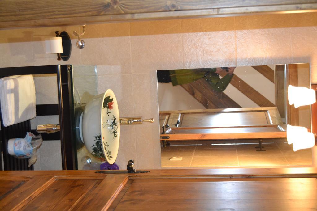 Hostal La Muntanya Castellar De N'Hug Ngoại thất bức ảnh